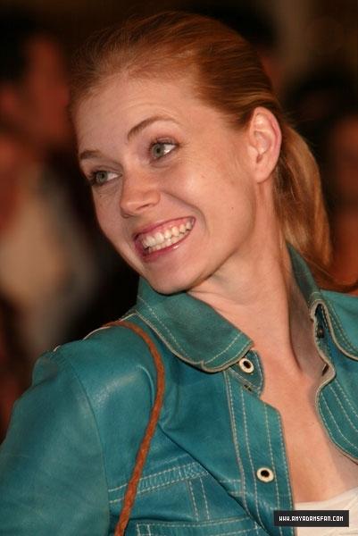 010.jpg