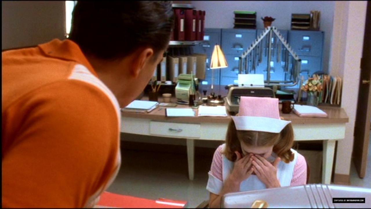 caps021.JPG