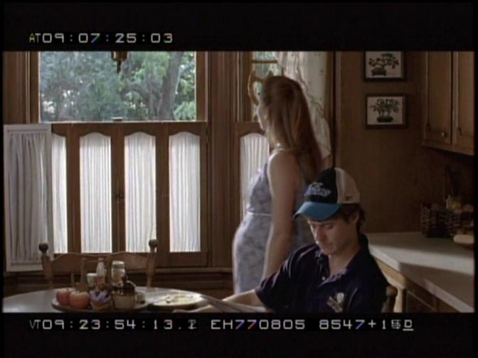 caps010.JPG